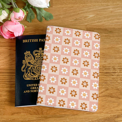 Retro Groovy Flower Design Passport Cover - 70s 80s PU Leather Wallet Card Holder For Document - Custom Gift